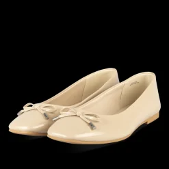 Ballerina's BEIGE