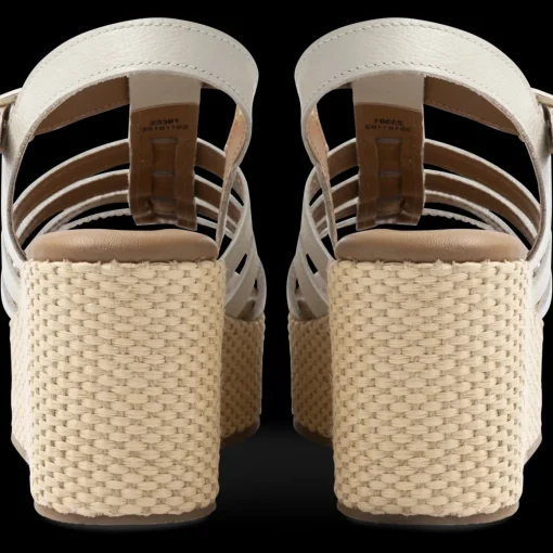 Sandalen BEIGE