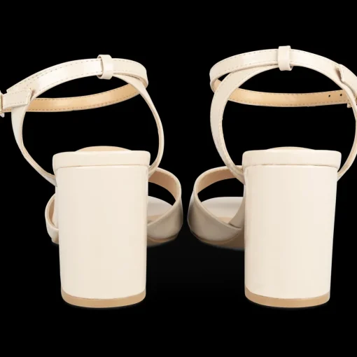 Sandalen BEIGE