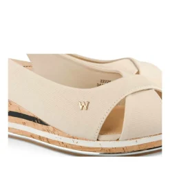 Sandalen BEIGE