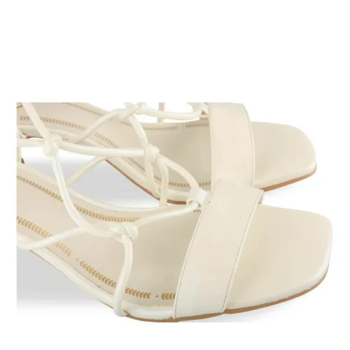 Sandalen BEIGE