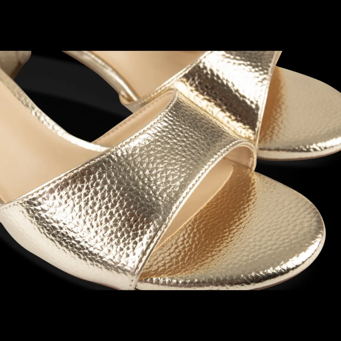 Sandalen GOUD