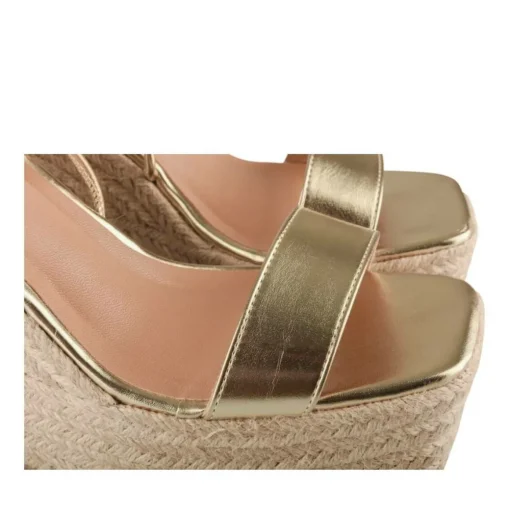 Sandalen GOUD