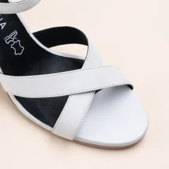 Sandalen WIT
