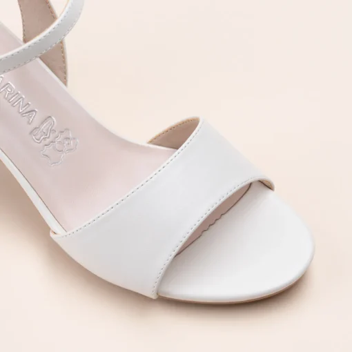 Sandalen WIT