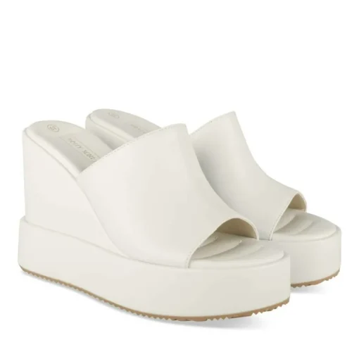 Slippers WIT