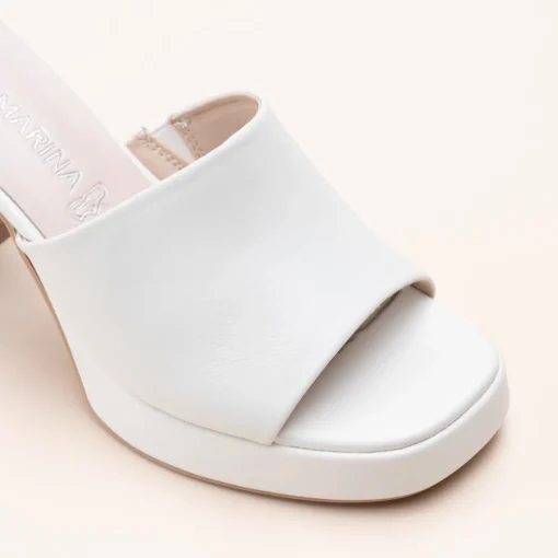 Slippers WIT