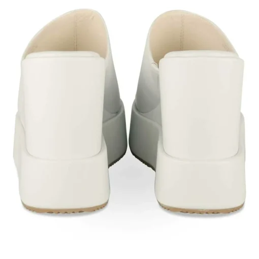 Slippers WIT
