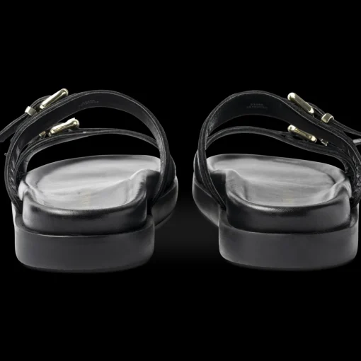 Slippers ZWART