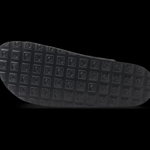 Slippers ZWART
