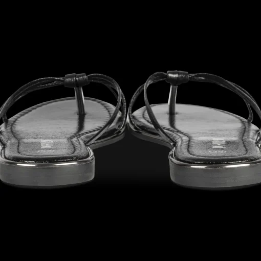 Slippers ZWART