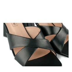 Slippers ZWART