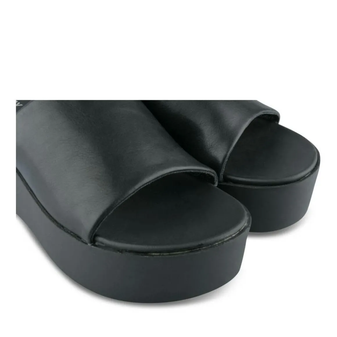 Slippers ZWART