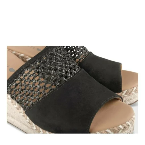 Slippers ZWART