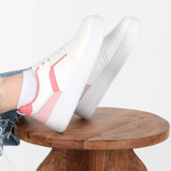 Sneakers WIT
