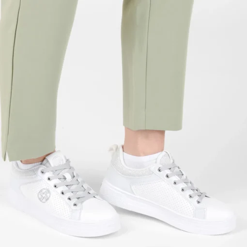 Sneakers WIT