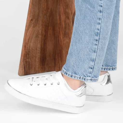 Sneakers WIT