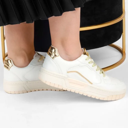 Sneakers WIT