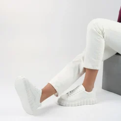 Sneakers WIT