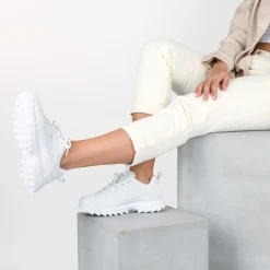 Sneakers WIT FILA Distorter