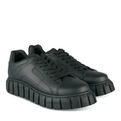 Sneakers ZWART