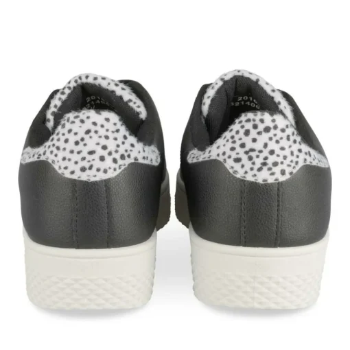 Sneakers ZWART